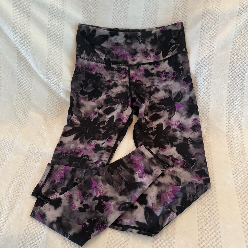 new zyia active flower floral black  watercolor leggings size 4